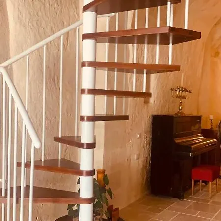 Ccc Isabel Luxury Ccc Matera